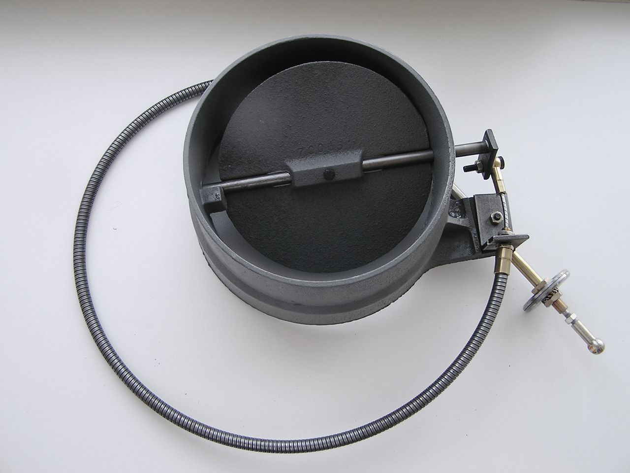 Заслонка шиберная INVICTA с гибкой тягой D200 mm - купить в Москве ...