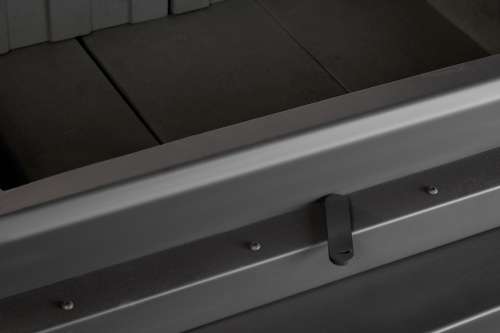 Камин МАДРИД на дровнике Гигант справа черный шамот подовый